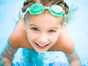 basseynov.ru В каком возрасте и как начать учить ребенка плавать